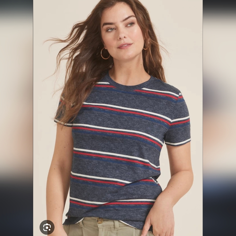 [LIKE NEW] Mauirces 24/7 Dawson Americana Striped Crew Neck Tee Blue Red L
